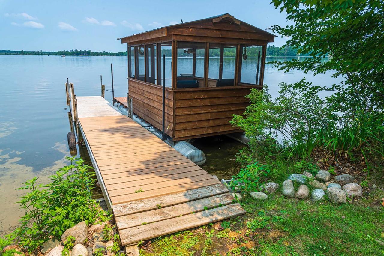 Pequot Lakes Cabin With Dock On Loon Lake! Buitenkant foto